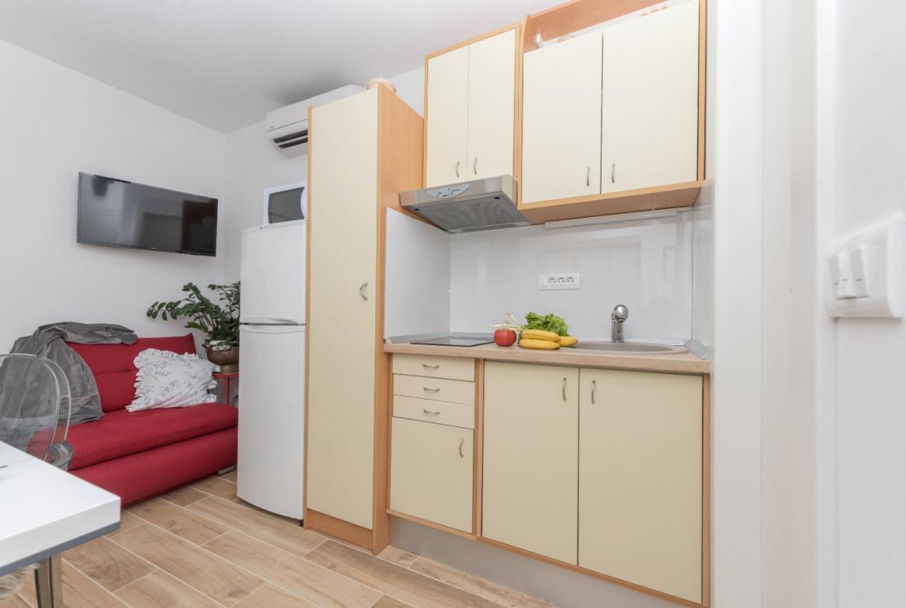 מאקרסקה East Side Deluxe Suite מראה חיצוני תמונה