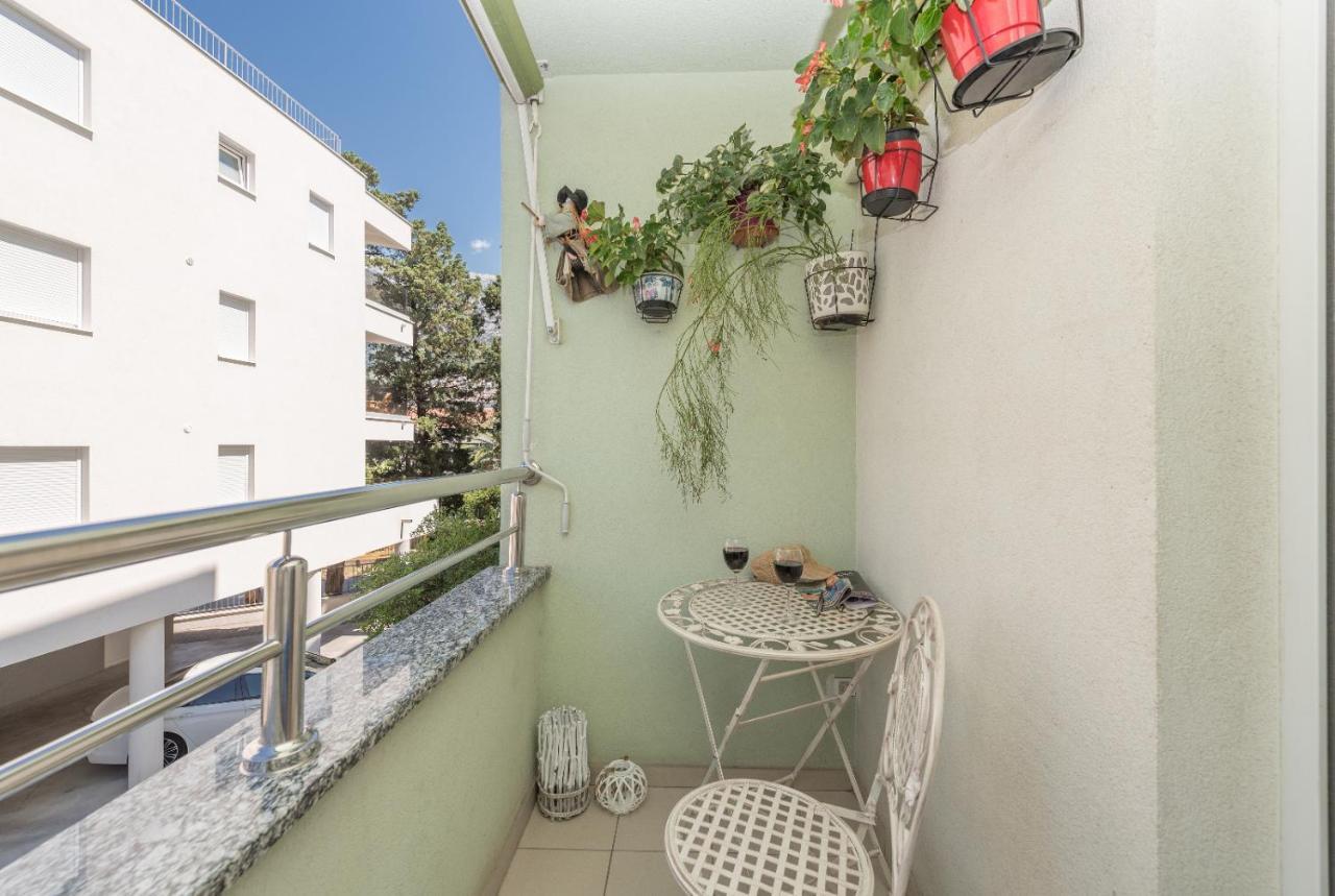מאקרסקה East Side Deluxe Suite מראה חיצוני תמונה